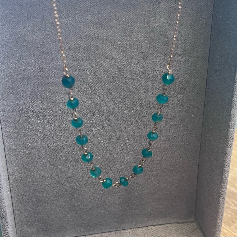 Minimalist Green and Gold Necklace